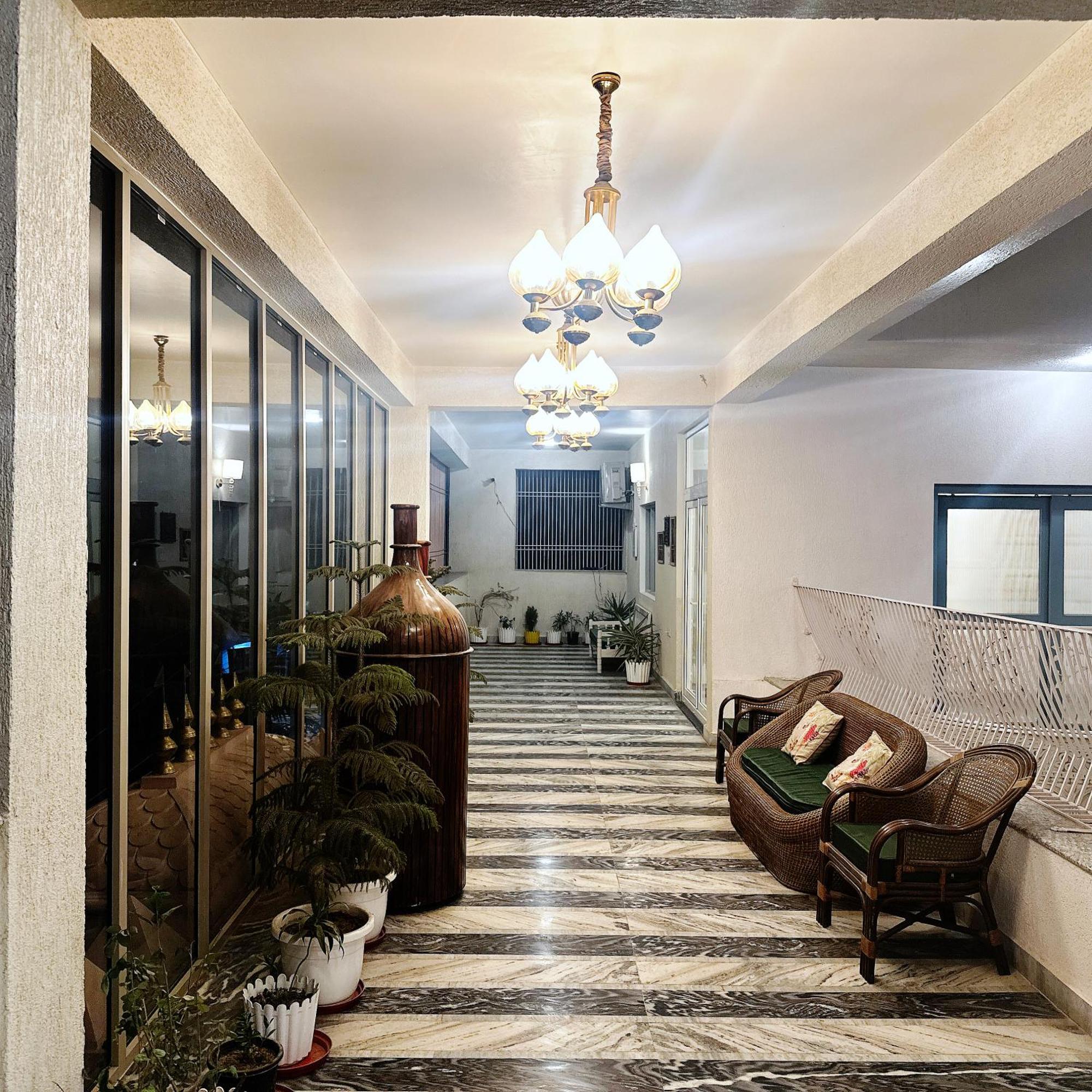 Vraj Vilas Vrindāvan Esterno foto